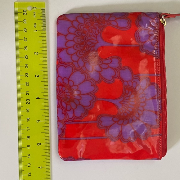 ♠️ kate spade's "♠️ Twirl" Cosmetic Bag - Purple and Red - EUC Gorgeous! - Picture 3 of 4
